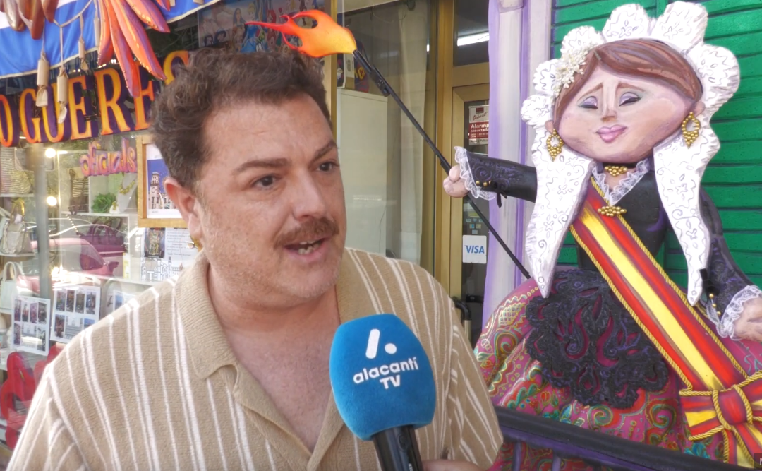Un escaparate de homenaje a Espadero en Virgen del Remedio