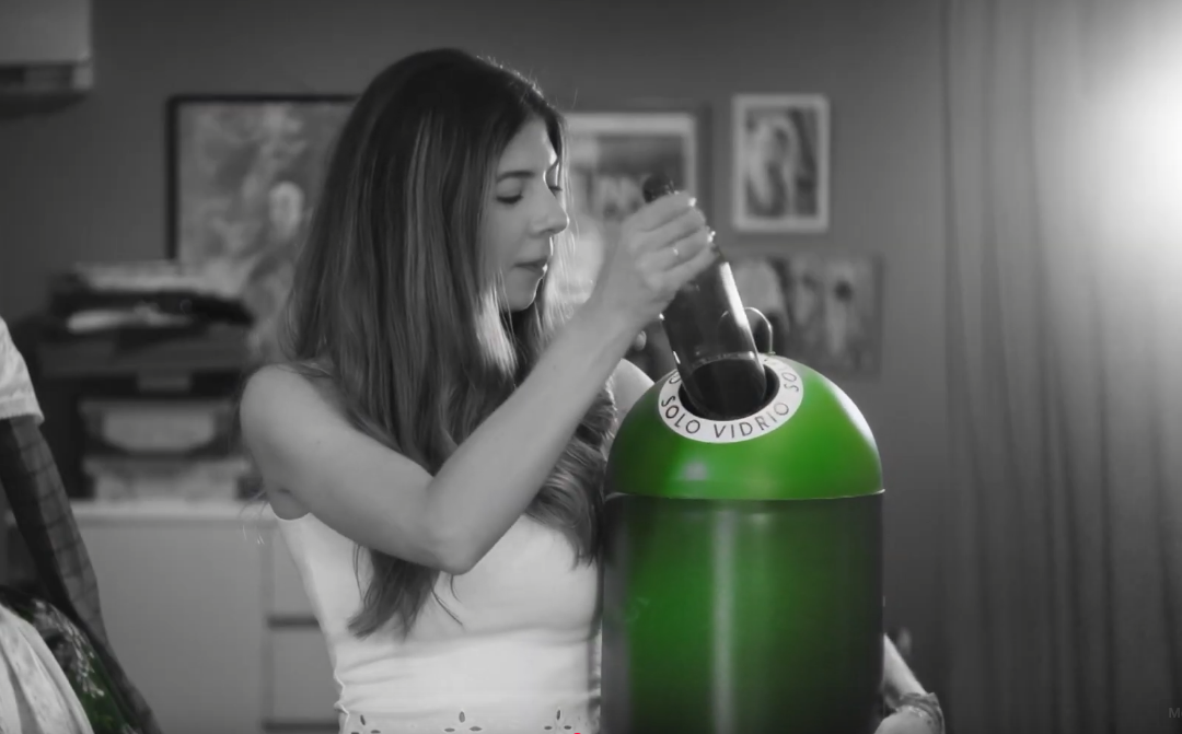 Ecovidrio rinde homenaje a los colectivos que dan vida a las Hogueras