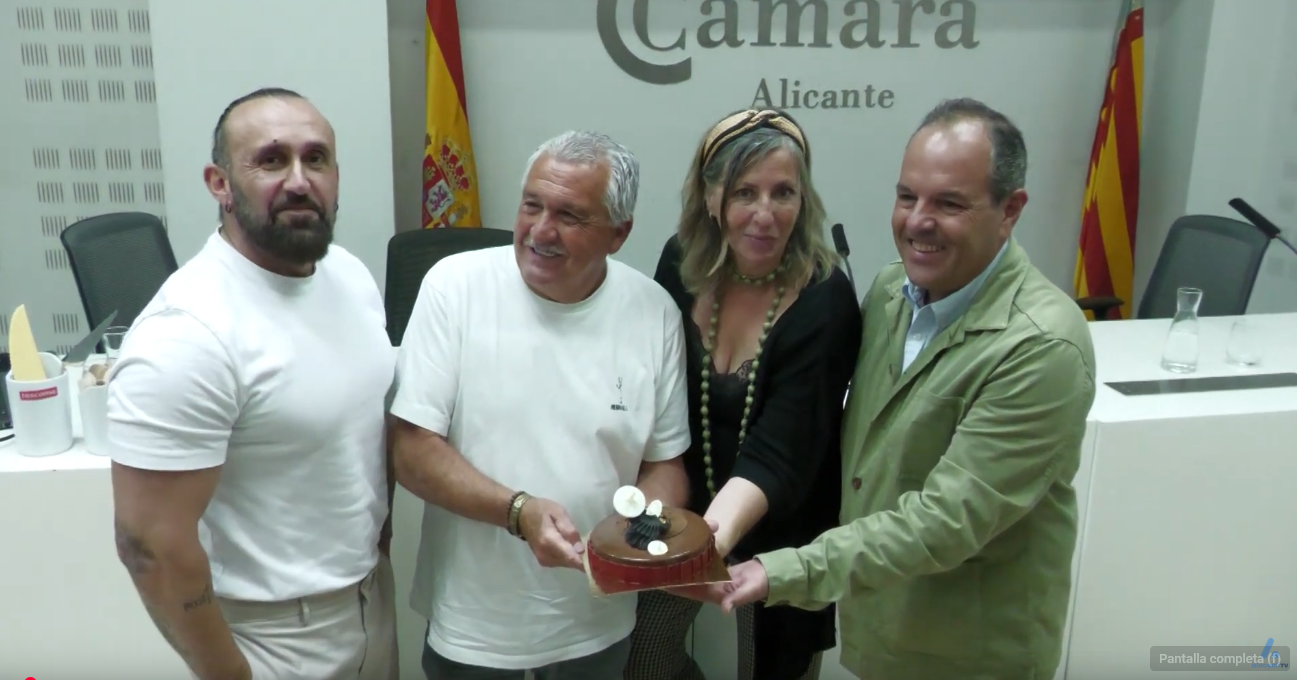 El premio Paco Torreblanca se internacionaliza en su segunda edición