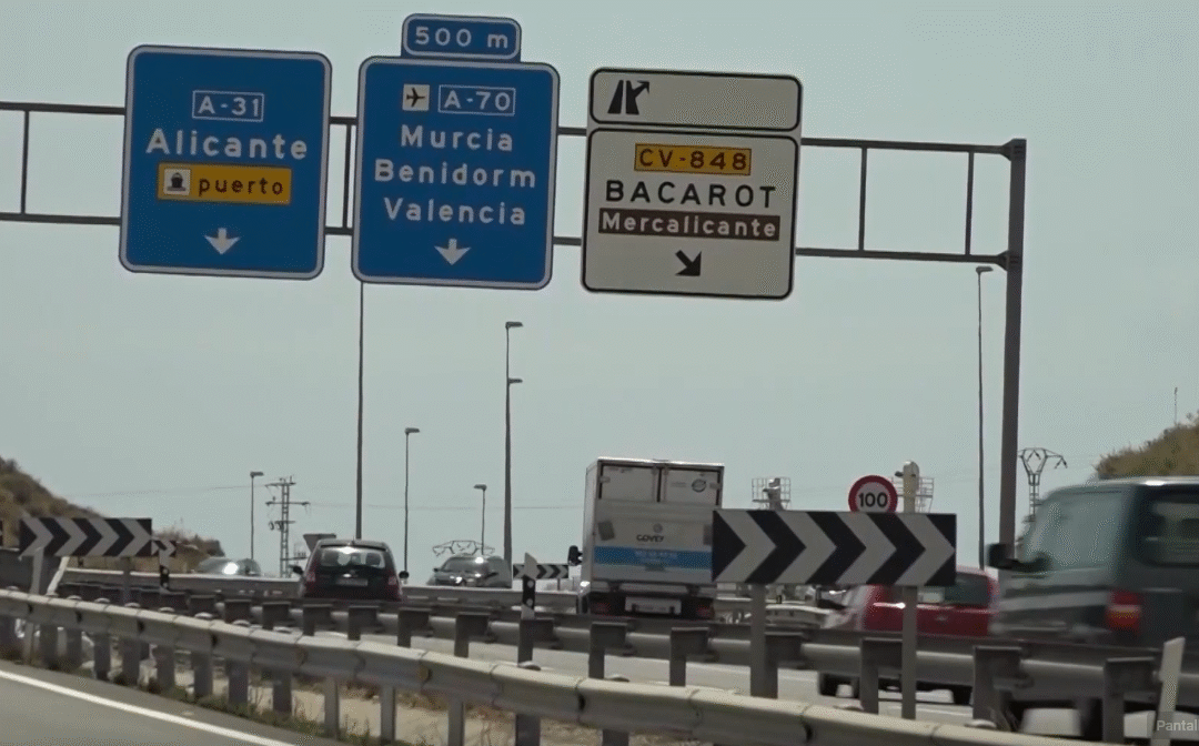 Arranca la operación salida de agosto con miles de desplazamientos