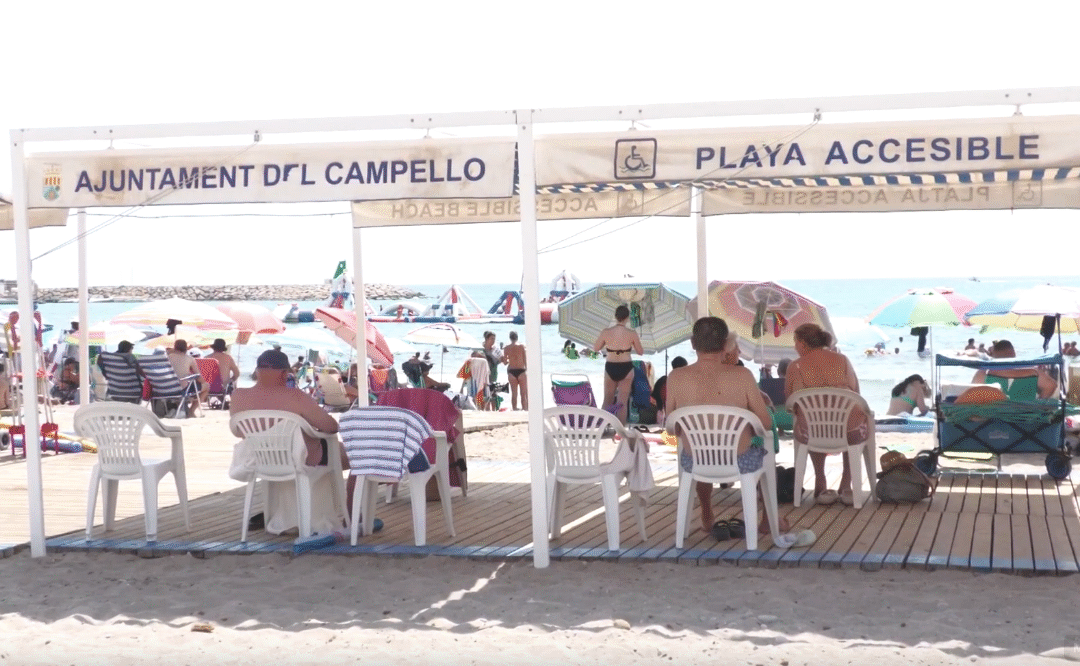El Campello, ejemplo de inclusión en la playa Carrer la Mar