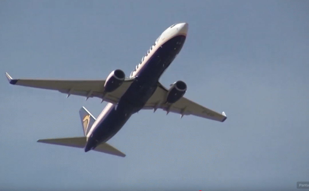 El aeropuerto de Alicante-Elche supera los 2 millones de pasajeros