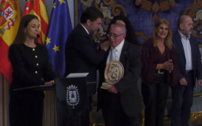 Alicante entrega las estatuillas a los finalistas de Festers d’Alacant