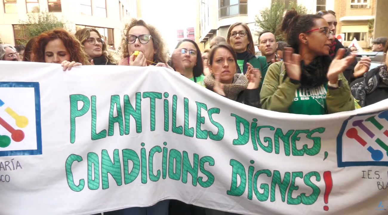 Profesores de la provincia reclaman mejoras salariales