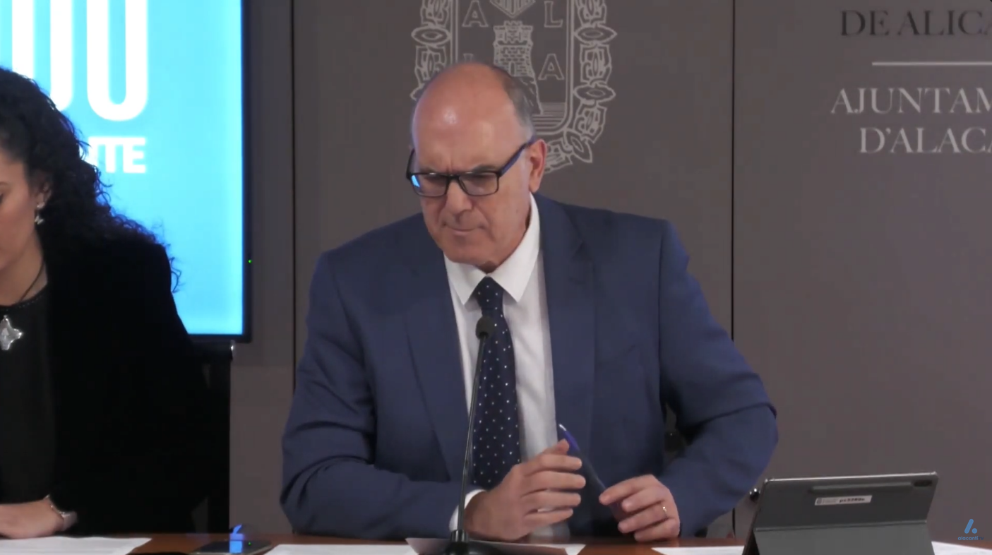 Alicante lleva a Fiscalía la polémica de las VPO en Playa de San Juan