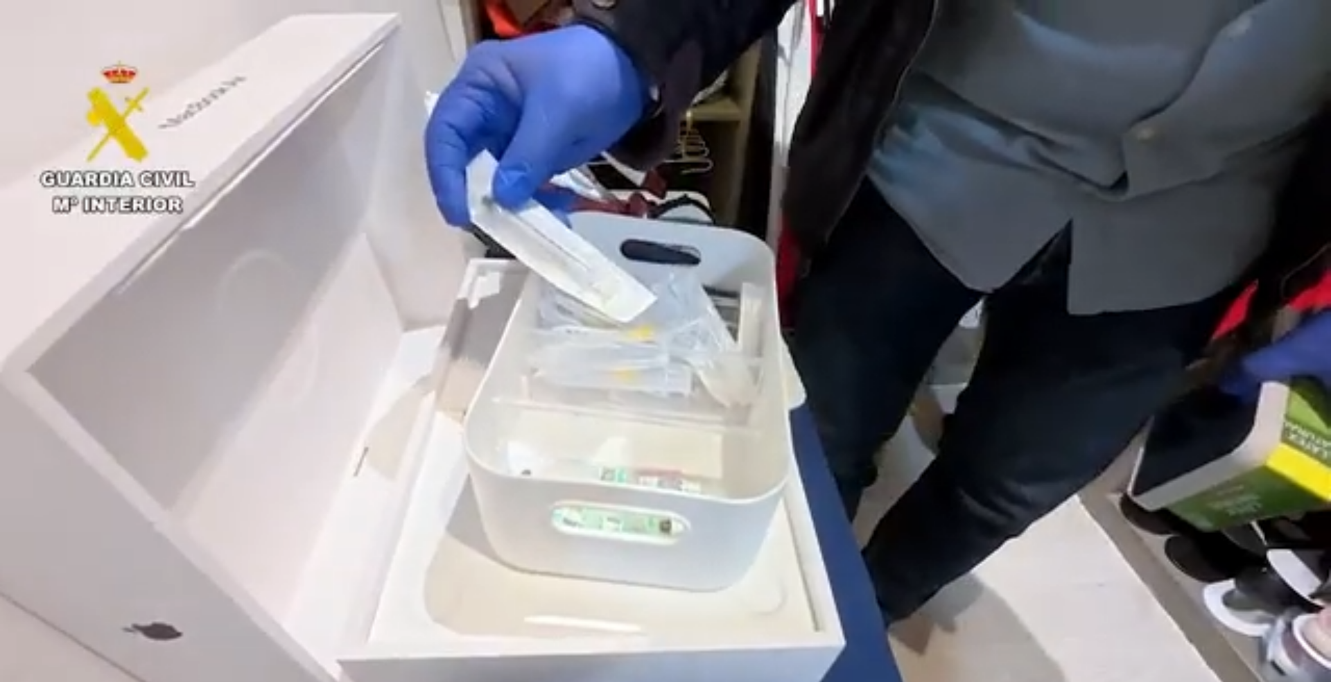 Crecen los casos de intrusismo laboral en el sector de la medicina en Alicante