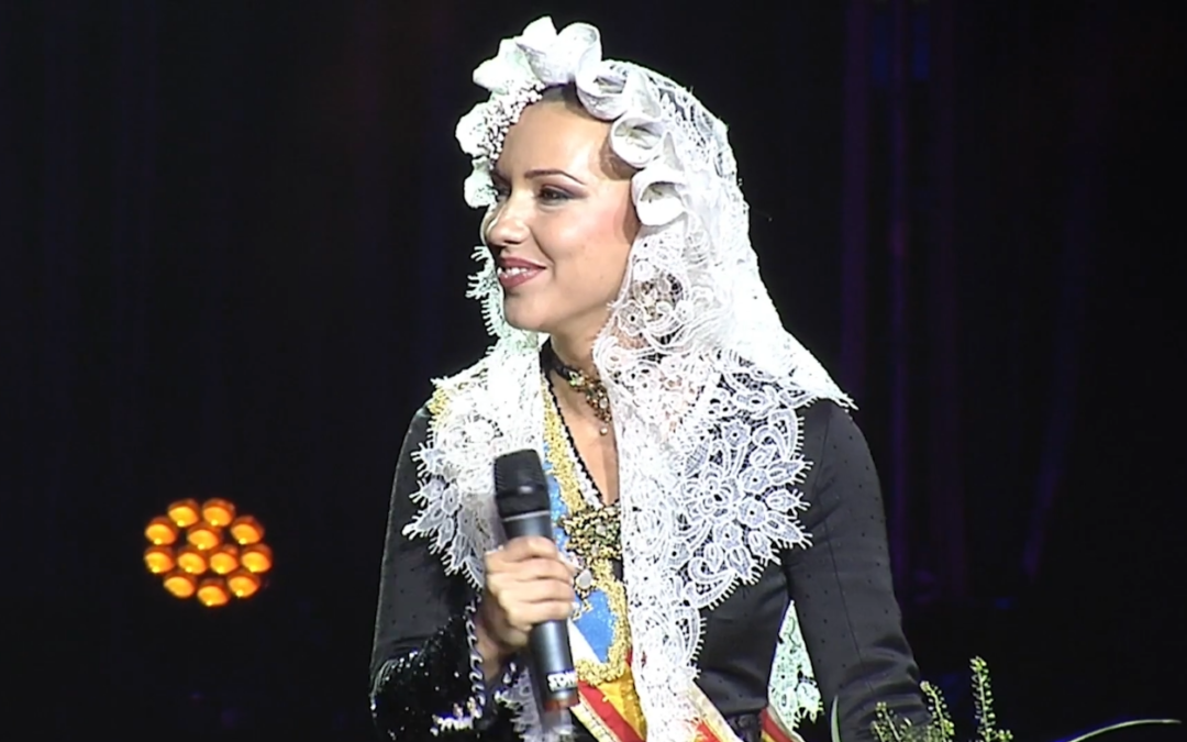 Disfruta en directo de las Galas de Elección a Belleas del Foc 2026