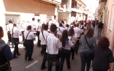 El Campello celebra un Mig Any multitudinario pese al mal tiempo