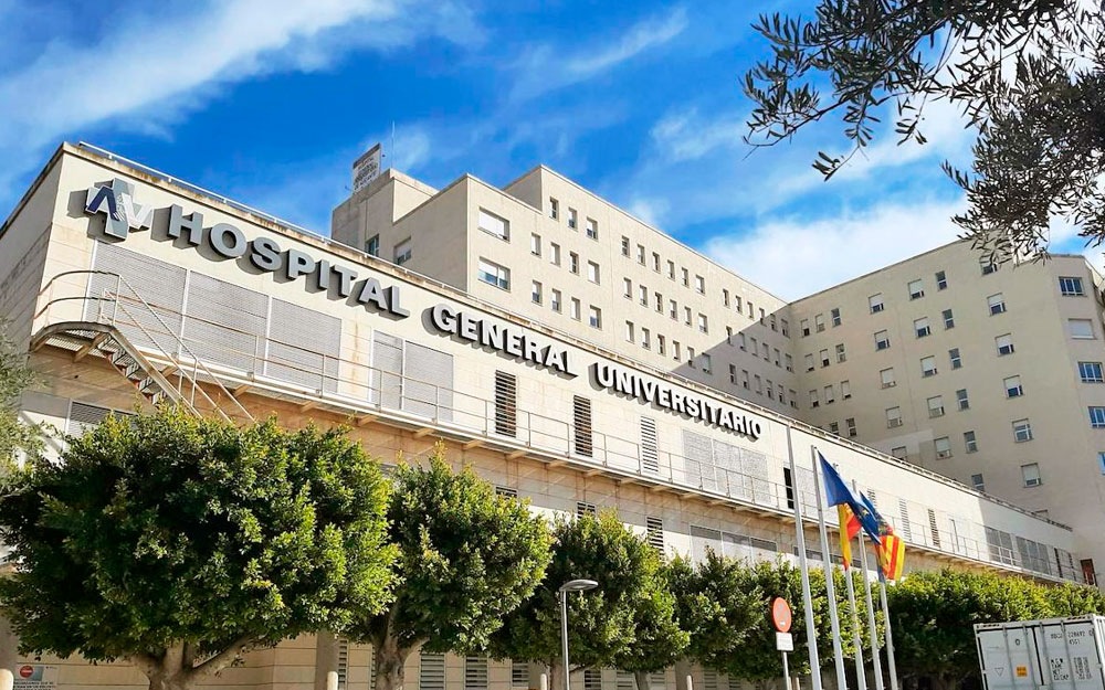 Sanidad traslada a un hospital de Alicante a una mujer vinculada al caso Hantavirus