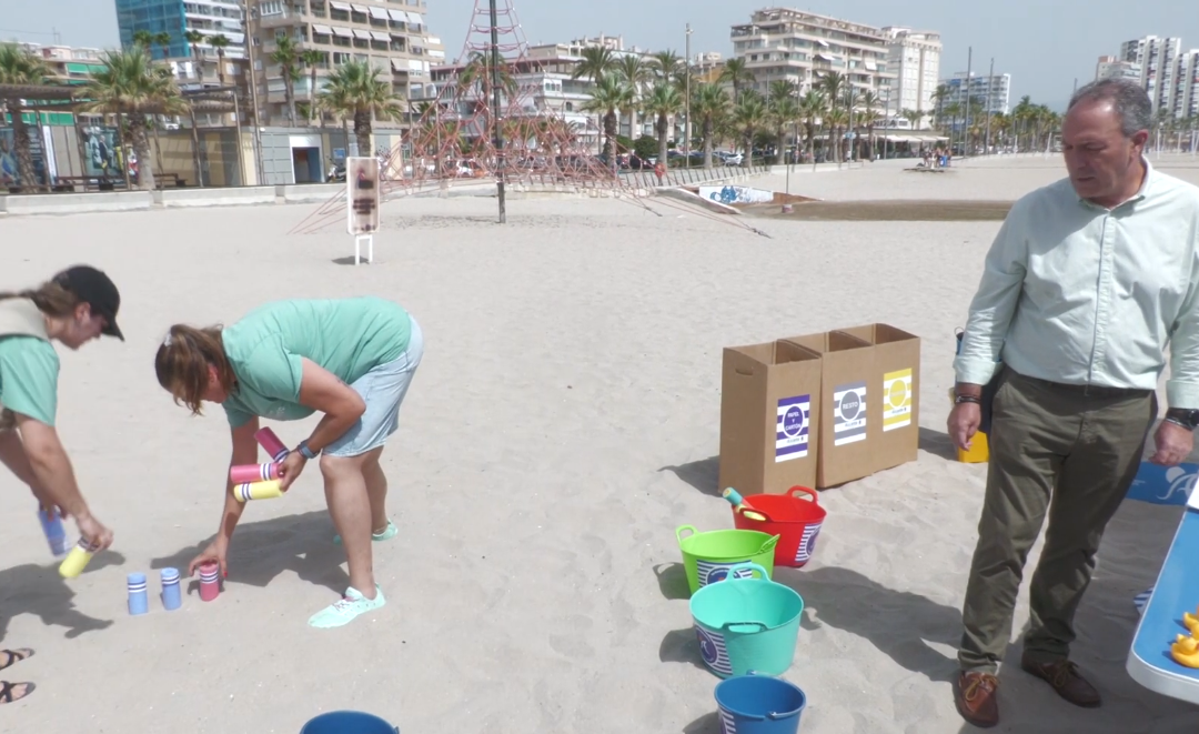Alicante impulsa una nueva campaña para fomentar el reciclaje y el cuidado de las playas este verano