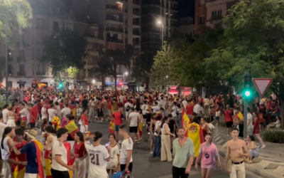 Las calles de Alicante celebran la esperada segunda estrella de la selección española