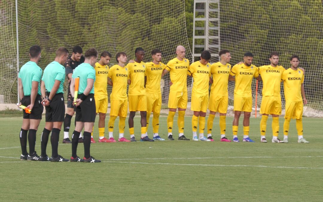 El Hércules cierra la pretemporada con tristeza y un empate