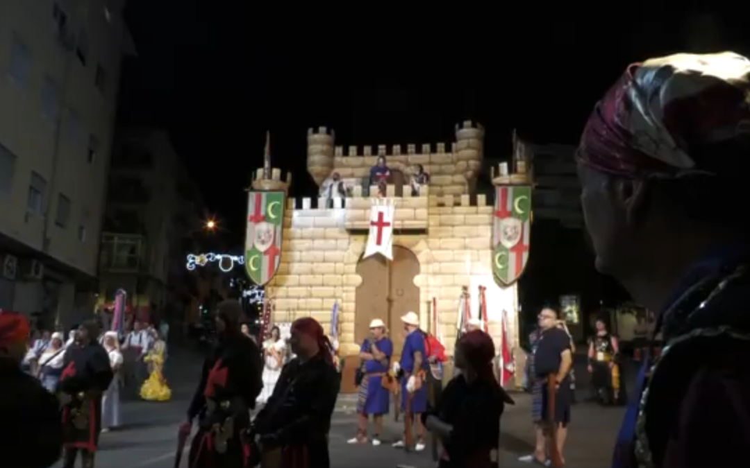 La embajada mora conquista la noche en Altozano