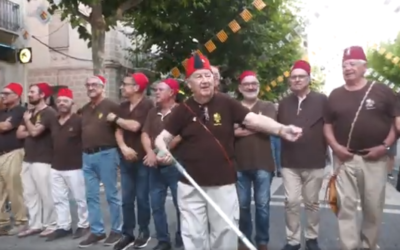 Xixona sale a la calle en los Soparets a pocos días de la semana de Fiestas