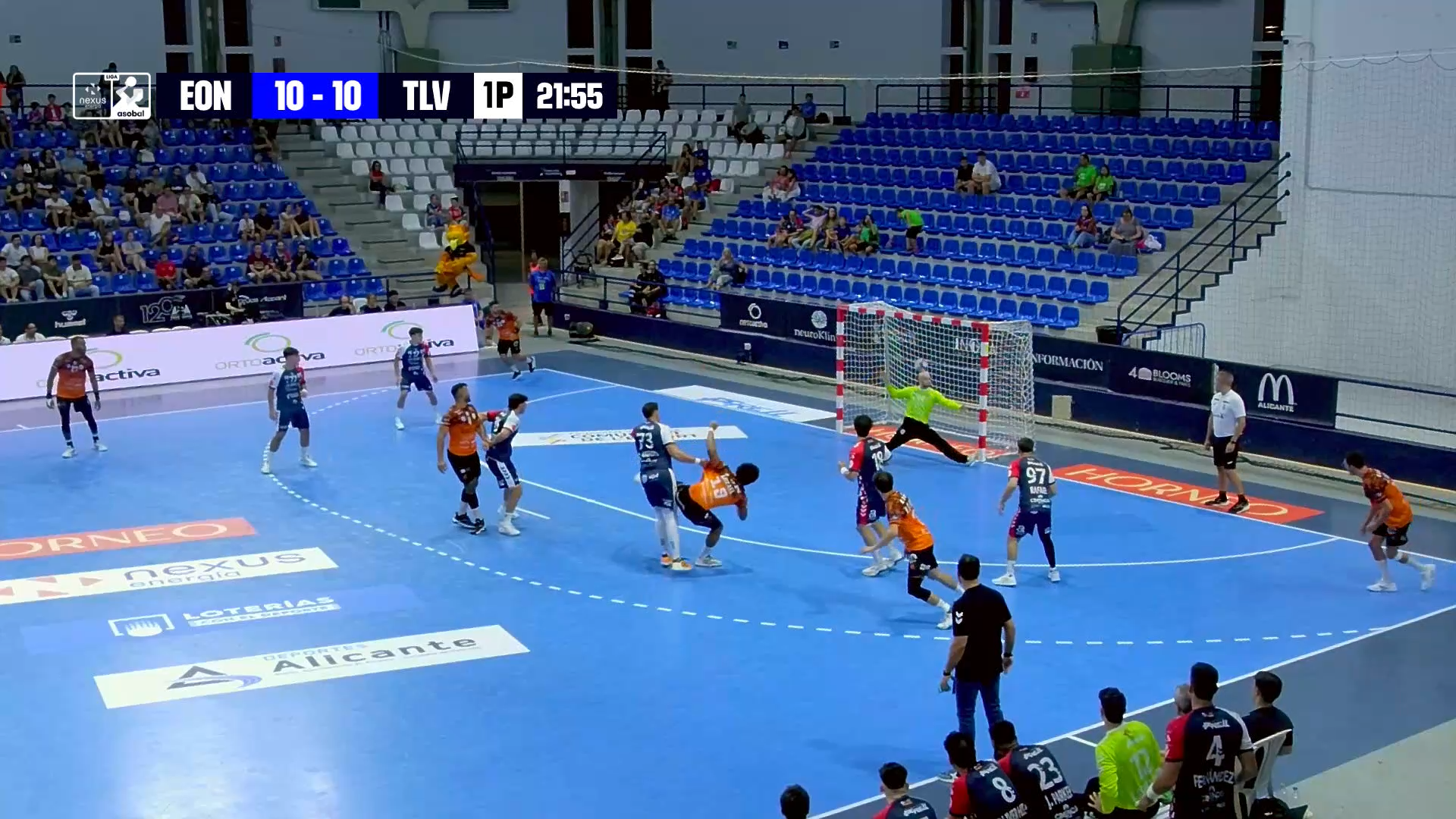 Horneo Alicante inicia la liga con una victoria ante Torrelavega