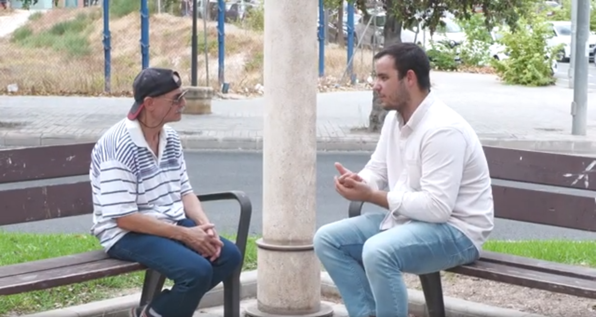 De dormir bajo un techo a hacerlo en la calle: esta es la historia de Jasón